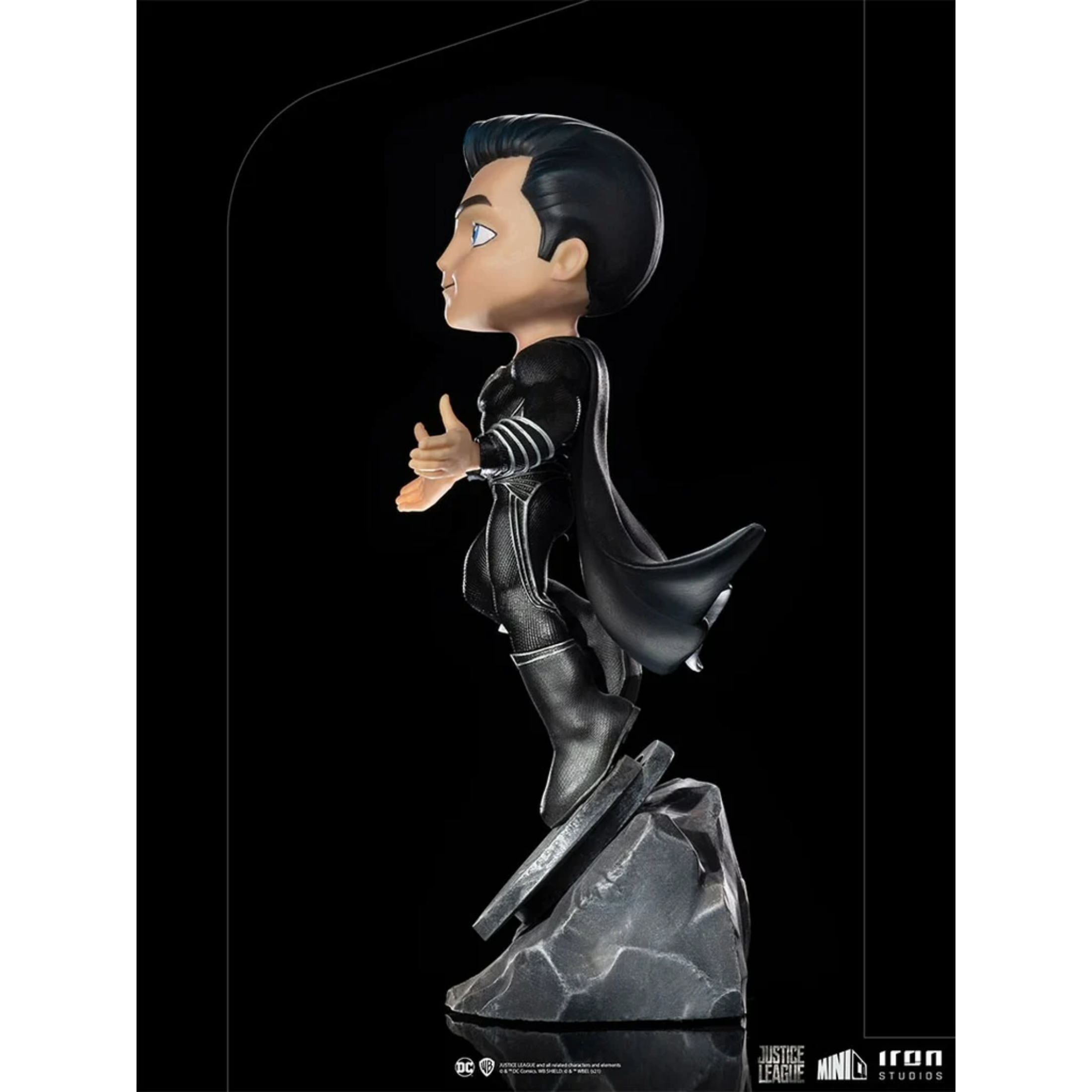 Iron Studios MiniCo: DC Comics Zack Snyder’s Justice League - Superman Black Suit